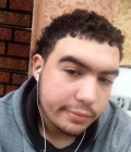 Rencontre Homme : Akram, 21 ans à Maroc  Kenitra